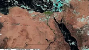 تحذير الأرصاد من ظاهرة جوية خطيرة تهدد محافظات محددة خلال الساعات المقبلة